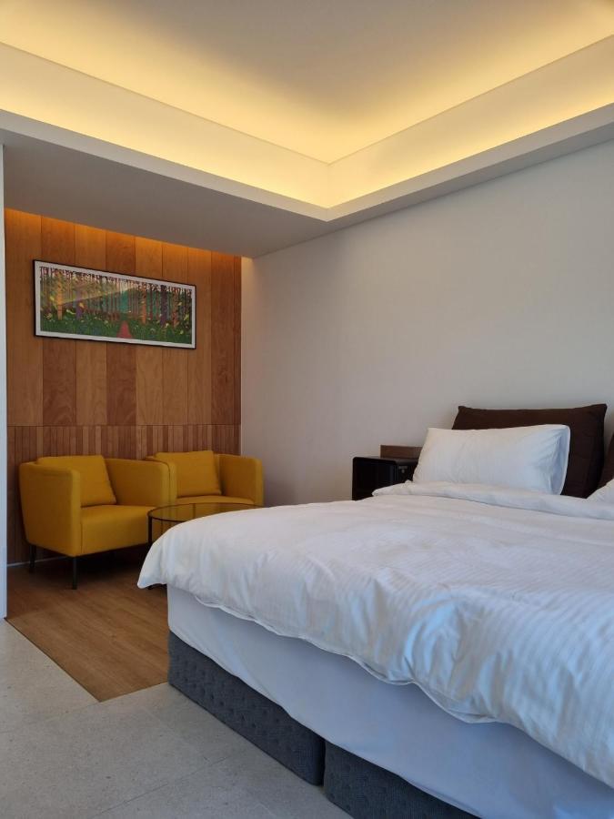 Laon On 37 Bed and Breakfast Tongyeong Eksteriør billede